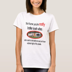 Camisas e presentes no Parque Trailer Funny