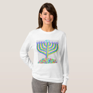 Camiseta חנוכה Hanukkah menorá do arco-íris