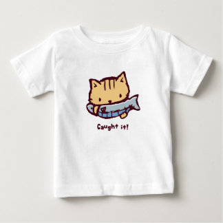 Camiseta 大きなお魚ゲット!| Big Catch! Cute Kitten with a Fish