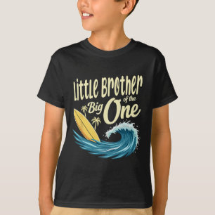 Camiseta 1º Aniversário Surfista Irmão Mais Novo do Grande