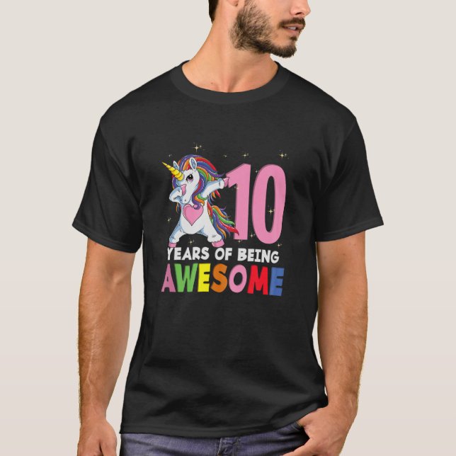 Camiseta 10º Aniversário Raparigas A Dar Unicórnio 10 Anos  (Frente)
