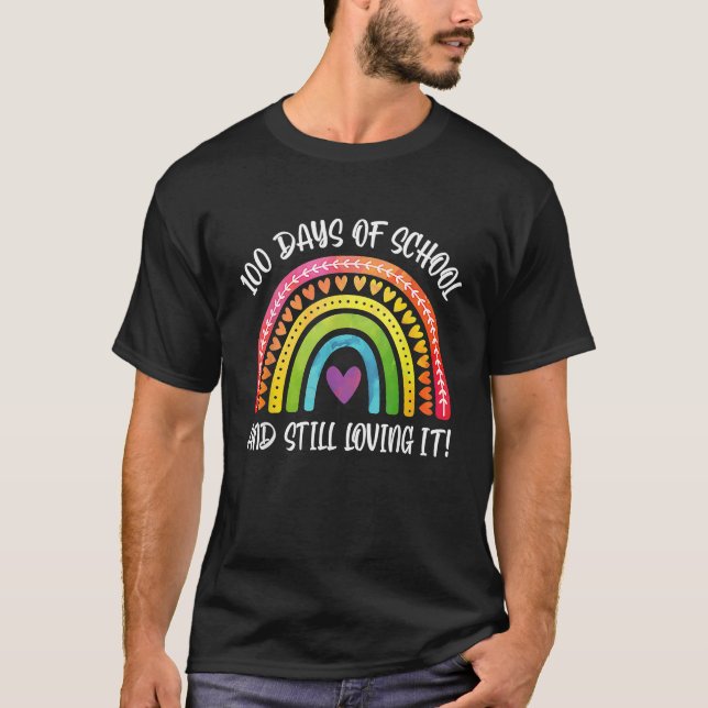 Camiseta 100 Days Brighter Rainbow for Teacher Happy 100th  (Frente)