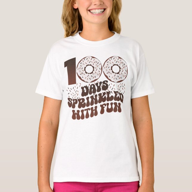 Camiseta 100 dias borrifados com 100 dias de escola diverti (Frente)