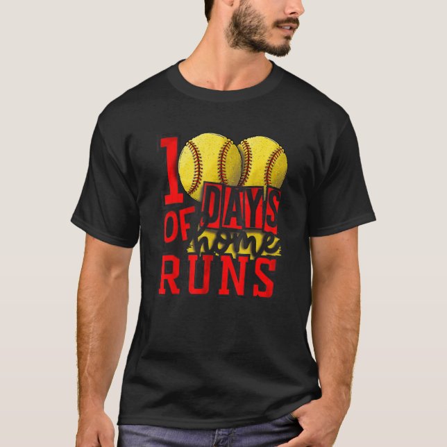 Camiseta 100 Dias De Casa Executa Softball 100º Dia Da Esco (Frente)