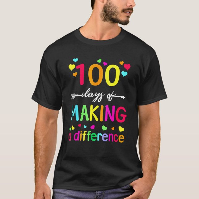 Camiseta 100 Dias De Diferença De Fazer 100 Dias De Profess (Frente)