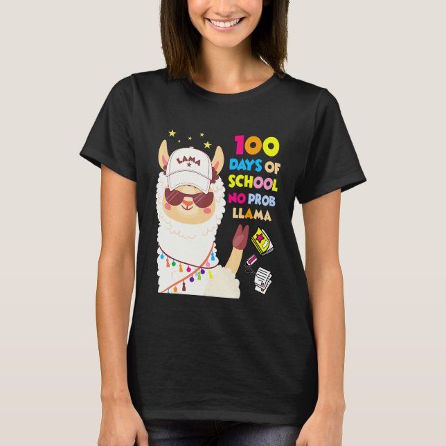 Camiseta 100 Dias de Escola Llama Sem Problemas Usando Boné (Frente)