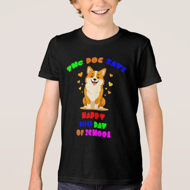 Camiseta 100 dias de escola: uma celebração pawsome com a n (Frente)
