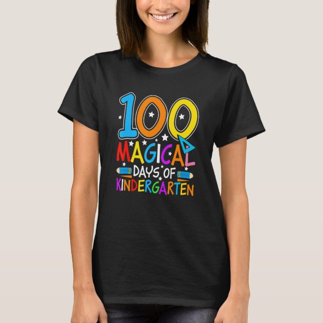 Camiseta 100 Magical Days Of Kindergarten  Student Teacher  (Frente)