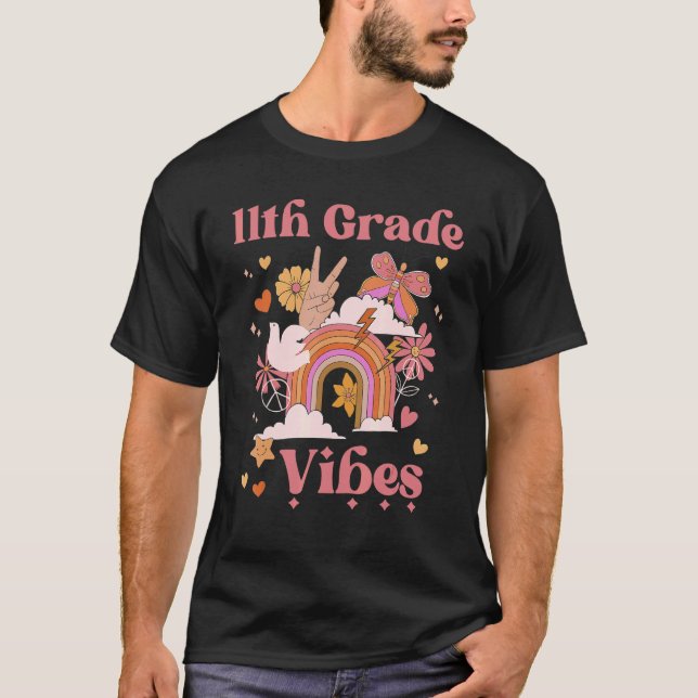 Camiseta 11 Grau Vibes Escola Groovy Retro Boho Arco-Íris (Frente)
