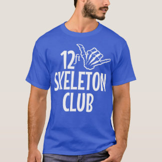 Camiseta 12 Ft Skeleton Club Giant Skelly Halloween Inferno