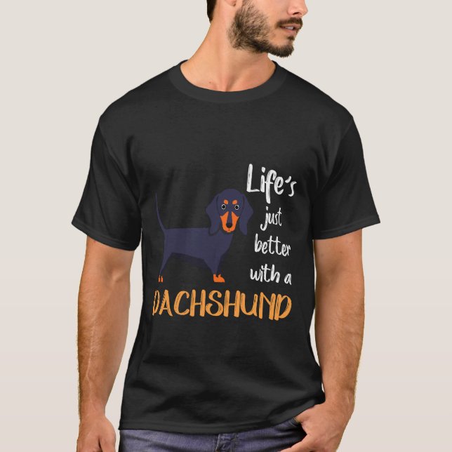 Camiseta 15 A vida é melhor com um Dachshund (Frente)