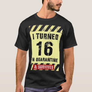 Camiseta 16º Aniversário Jogador Eu fiz 16 em QUARENTENA