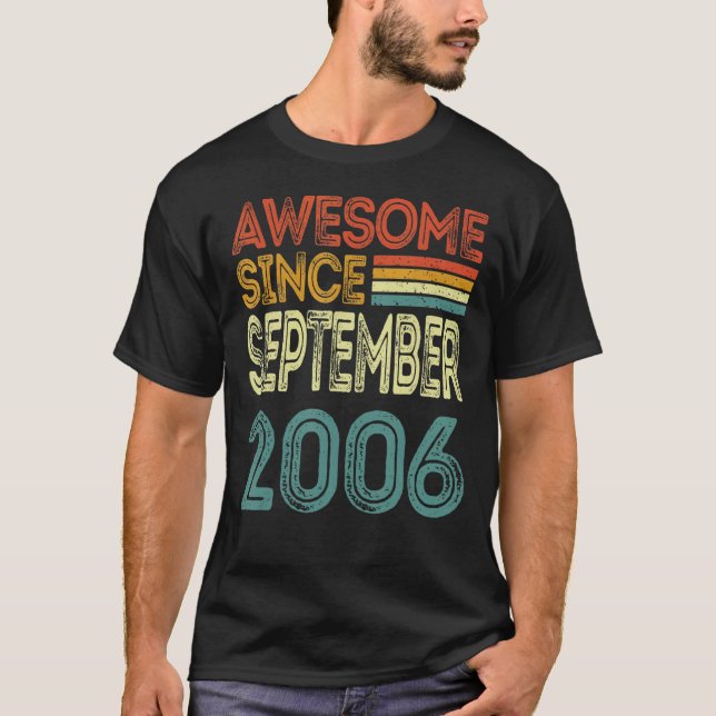 Camiseta 16.º Aniversário Impressionante Desde setembro de  (Frente)