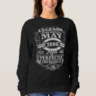 Camiseta 16.º Aniversário Para Nasceres De Legendas Maio De