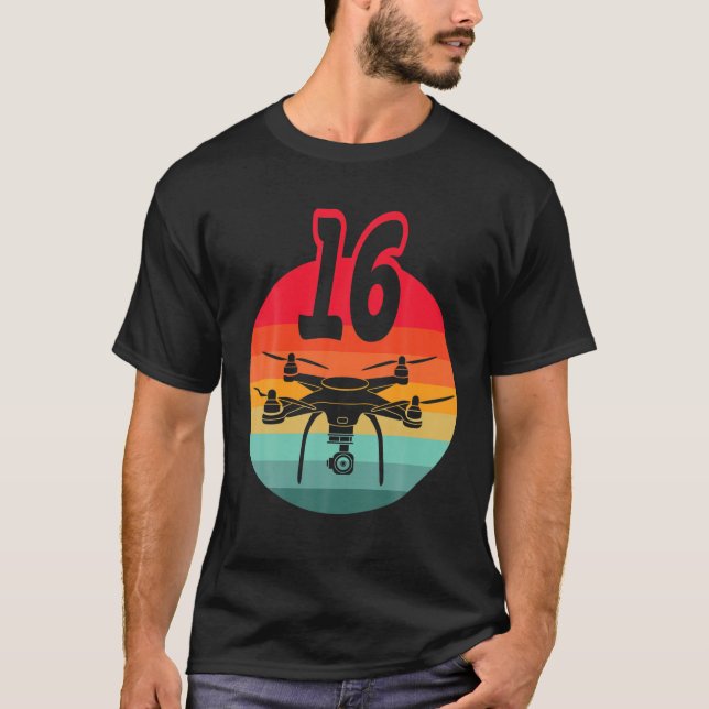 Camiseta 16Th Birthday I Retro Remote Control Drones With C (Frente)