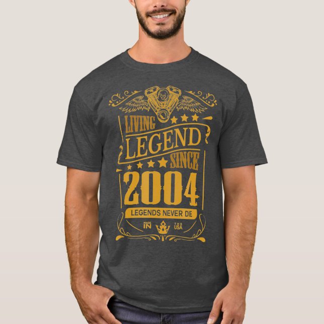 Camiseta 17º Aniversário Garotas Com 17 Anos De Idade (Frente)
