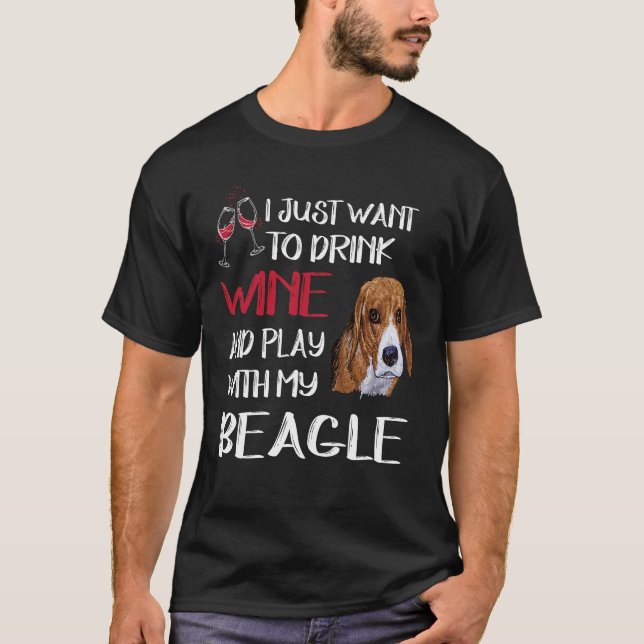 Camiseta 183 Beba Vinho E Brinque Com Meu Beagle (Frente)