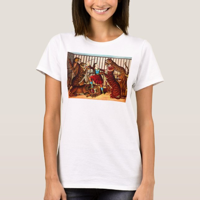 Camiseta 1874 A Rainha Leão (Frente)