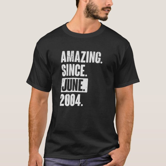 Camiseta 18 anos 18 anos Aniversário incrível desde junho d (Frente)