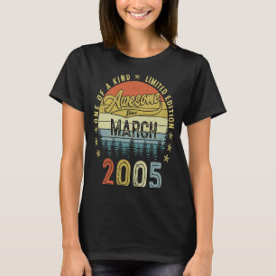 Camiseta 18 anos é incrível desde março de 2005 18º anivers