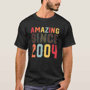 Camiseta 18 Year Old 18Th Birthday Gifts Amazing Since 2004