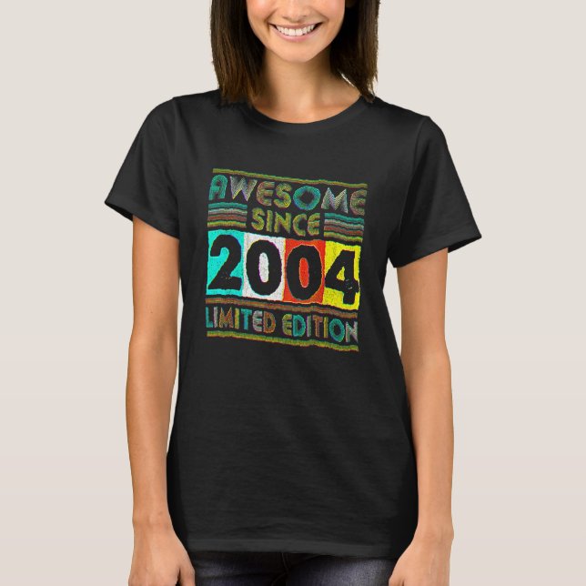 Camiseta 18 Year Old  Awesome Since 2004 18th Birthday Retr (Frente)