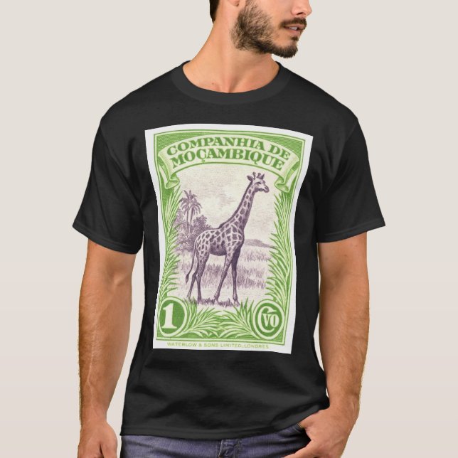Camiseta 1937 Mozambique Giraffe Postage Stamp (Frente)