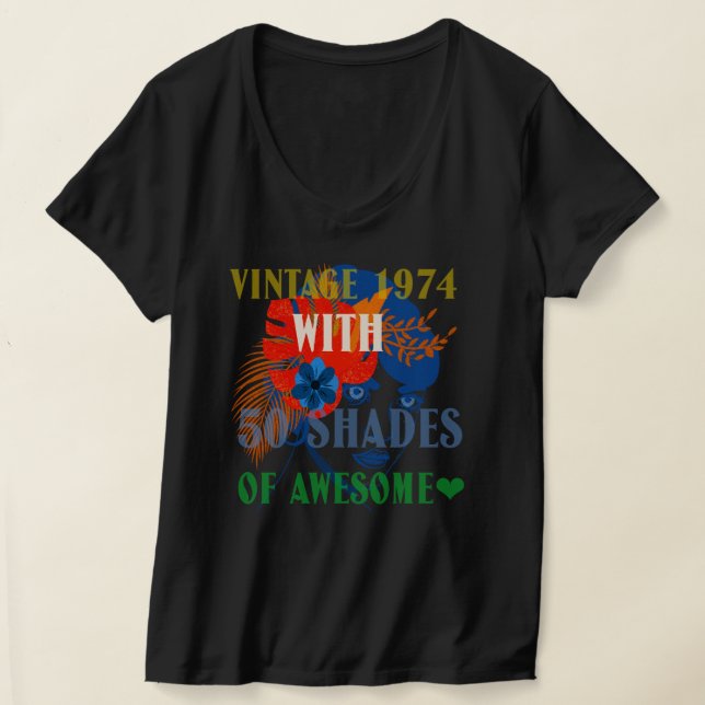 Camiseta 1974 Vintage 50 matizes de mulheres incríveis (Postura )