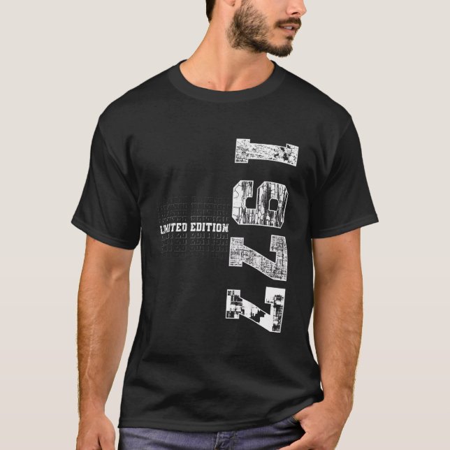 Camiseta 1977 Ano De Nascimento 1977 (Frente)
