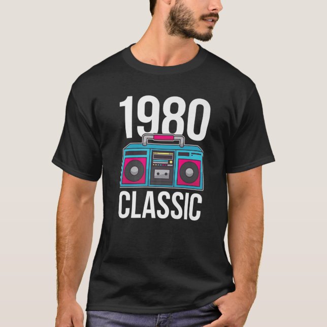 Camiseta 1980 Ano De Nascimento I - Boombox B-Day (Frente)