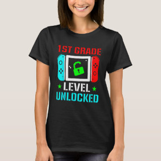 Camiseta 1st Grade Level Unlocked Back To School Gamer Boy
