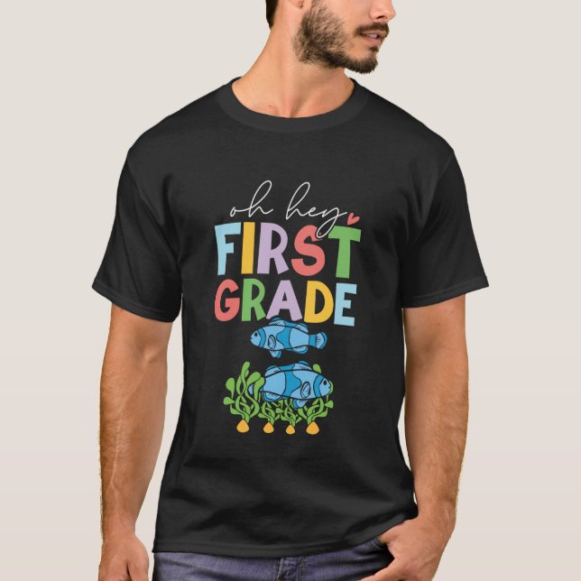 Camiseta 1st Grade Outfit Boys Kids Fish - First Day of Fir (Frente)