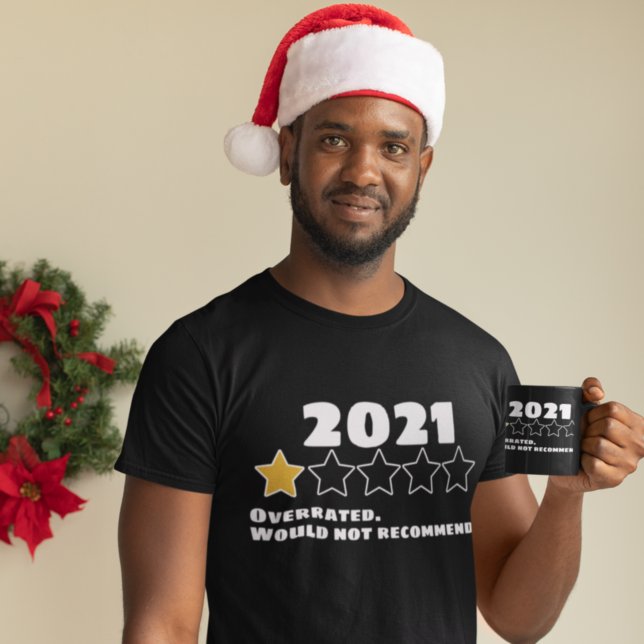 Camiseta 2021 Sobreclassificado Não Recomendaria Uma Estrel (Criador carregado)