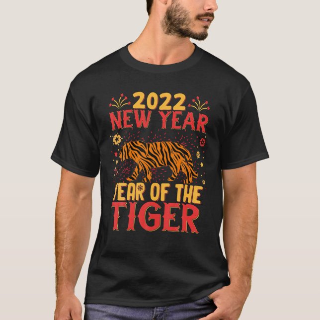 Camiseta 2022 Ano Do Feliz Ano Novo Chinês De Tigre (Frente)