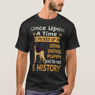Camiseta 21 Era Uma Vez Eu Peguei Um Pastor Alemão 