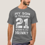 Camiseta 21st Birthday for Dad Mom 21 Year Old Son Gift<br><div class="desc">21st Birthday for Dad Mom 21 Year Old Son Gift squad,  funny,  animal,  bomb,  bomb squad,  captain,  dive,  humour,  joke,  marine,  military,  sailor,  ship,  smoke,  submarine,  swim,  team,  team work,  underwater,  unicorn,  vintage,  africa,  african,  african safari,  animal friend,  animal protection</div>