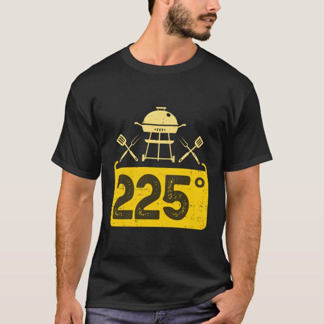 Camiseta 225 Graus De Carne Fumante De Churrasco (Frente)