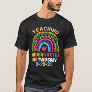 Camiseta 22/02/2022 Ensino No Jardim De Infância Na Segunda