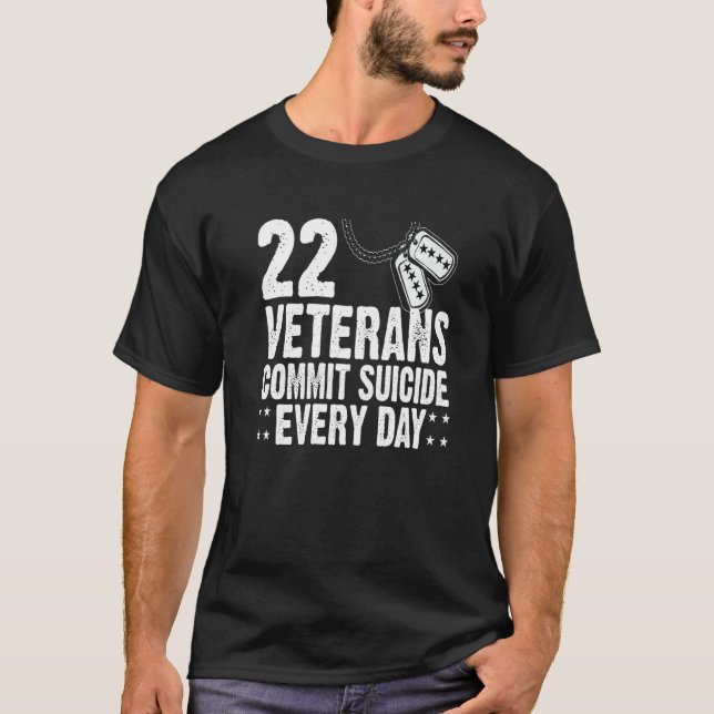 Camiseta 22 Veterans Commit Suicide Every Day Distressed   (Frente)