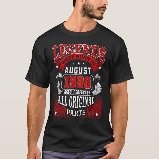 Camiseta 24º Aniversário Nascer De Legendas Em Agosto De 19 (Frente)
