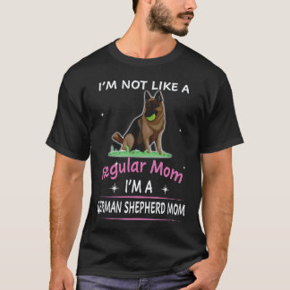 Camiseta 24 Não sou como uma mãe normal, sou uma mãe Pastor