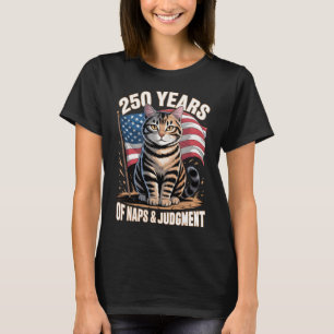 Camiseta 250 Anos de Sonecas e Julgamento Arte de Gato Malh