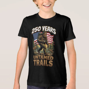 Camiseta 250 Anos de Trilhas Indomáveis Bigfoot Patriótico