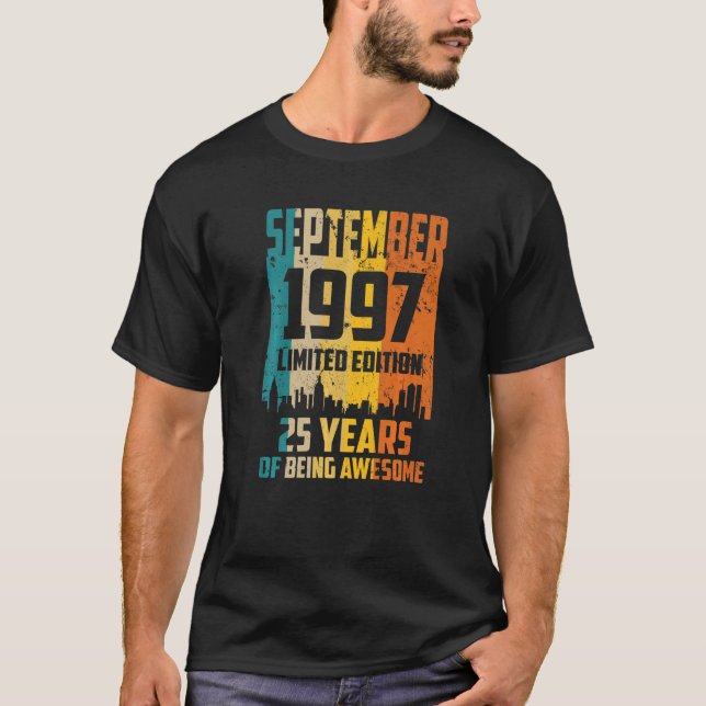 Camiseta 25 Birthday 25 Anos Incrível Desde Setembro De 199 (Frente)