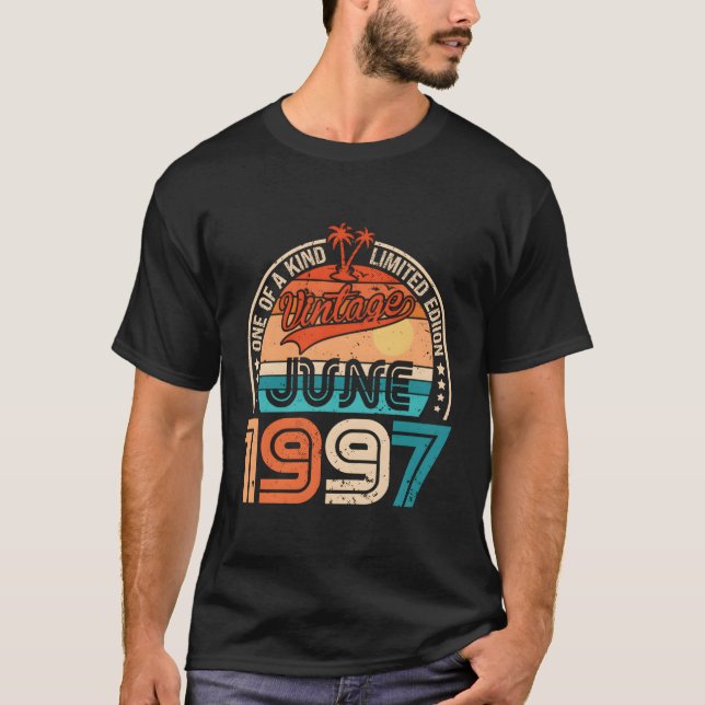 Camiseta 26 Feito Em 1997 Junho De 1997 26ª (Frente)