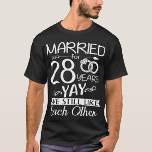 Camiseta 28º aniversário de casamento. Casado Por 28 Anos