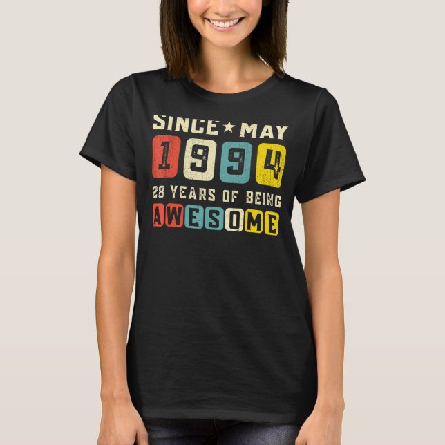 Camiseta 28º Aniversário Impressionante Desde maio de 1994  (Frente)