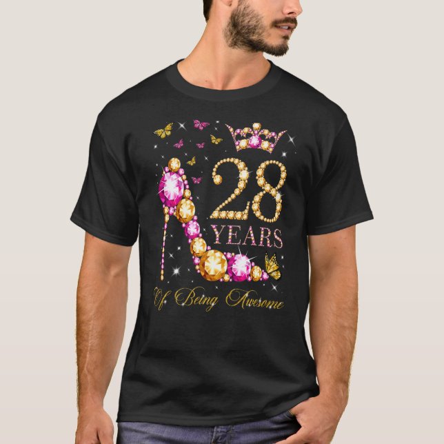 Camiseta 28 Anos Sendo Espetacular 28 Anos 28 Anos (Frente)