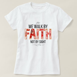 Camiseta 2 Cor 5:7 Passear por Faith Bíblia Verse