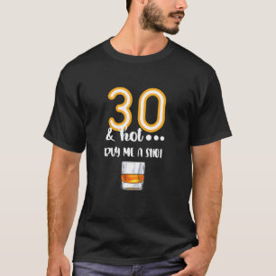 Camiseta 30 E Hot - Shot Glass Design Beer Drinker 30 B